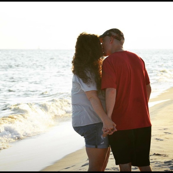 Meet your Posher, Sarah - Picture 3 of 5